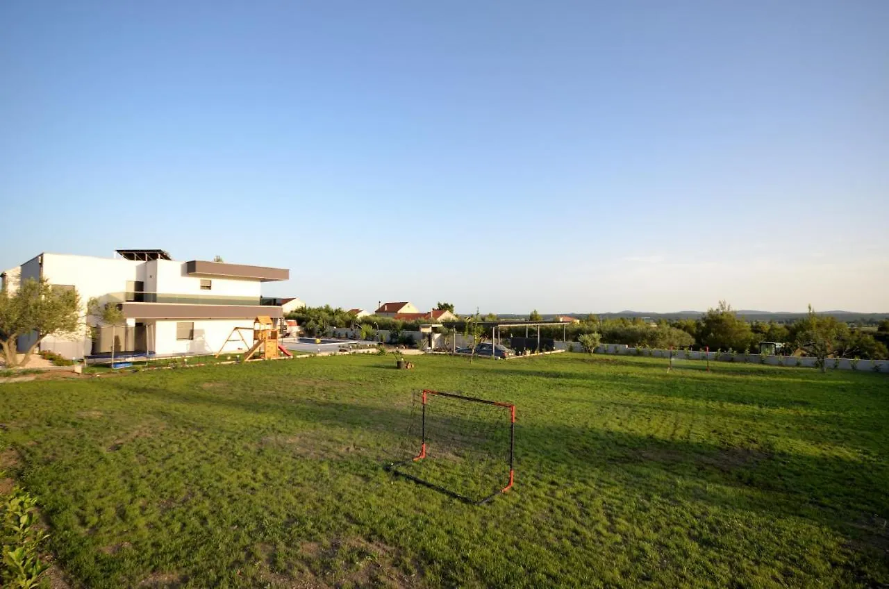 Villa Paola Polaca 0*,  Croatia